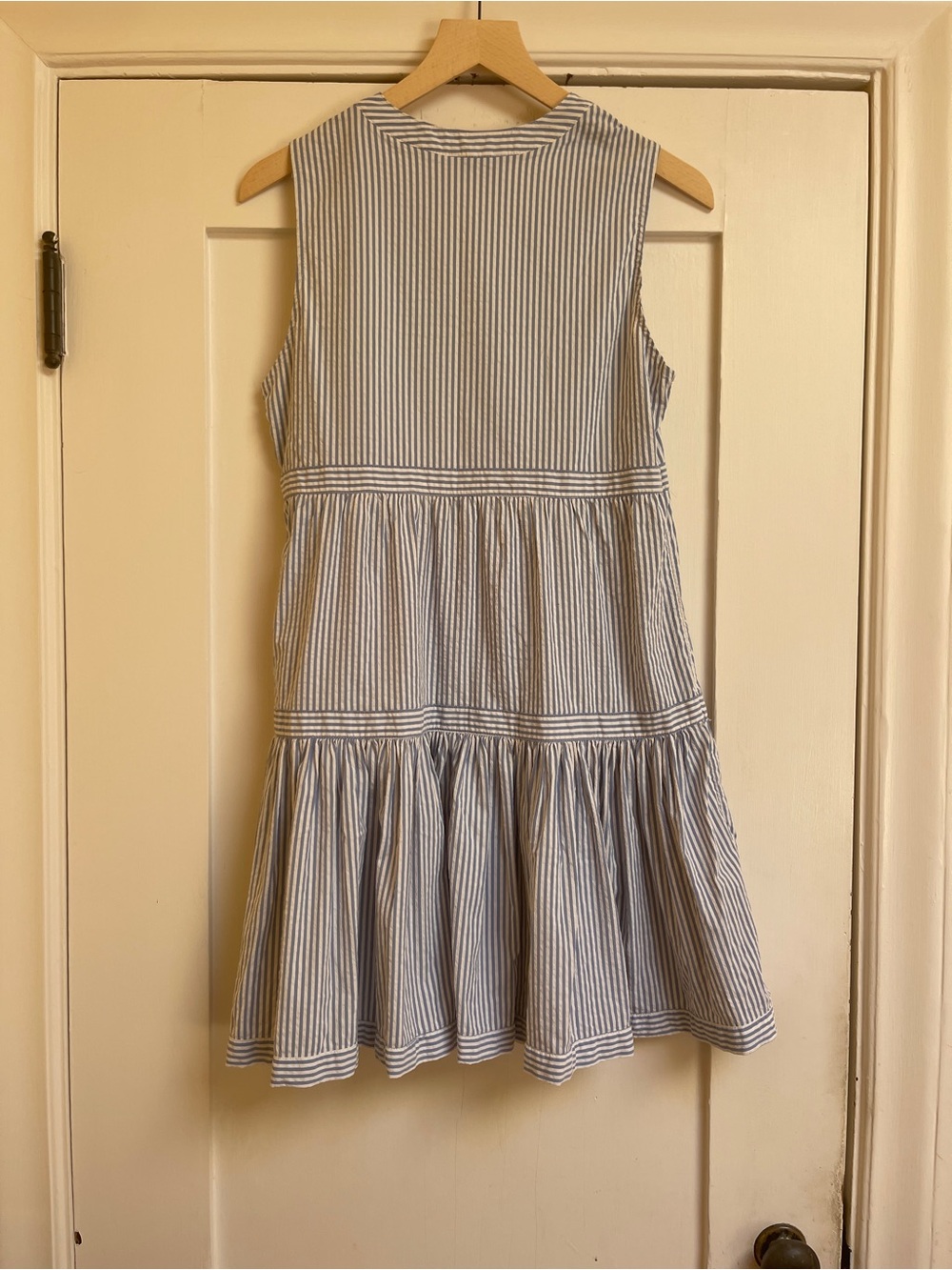 Vineyard Vines Sleeveless Striped Tiered Dress - Light Blue & White - Picture 6 of 8